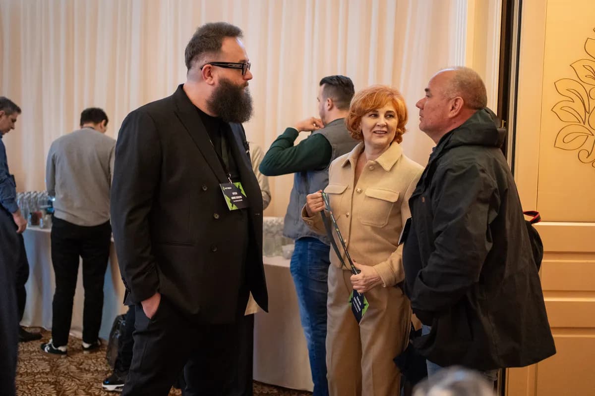 Eveniment anterior Hytech 4